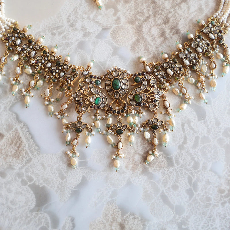 Choker set