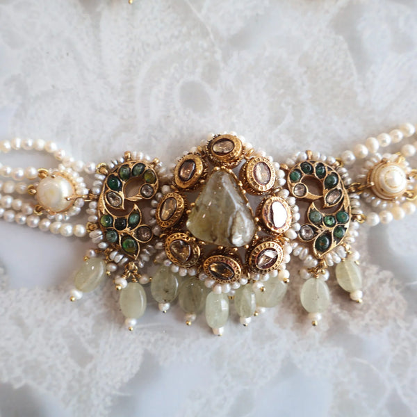 Choker set
