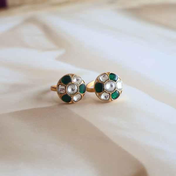 Toe rings