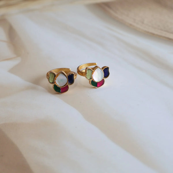 Toe rings