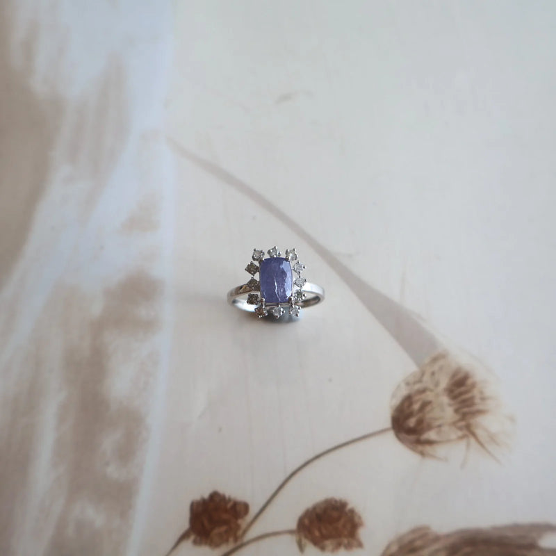 Diamond ring
