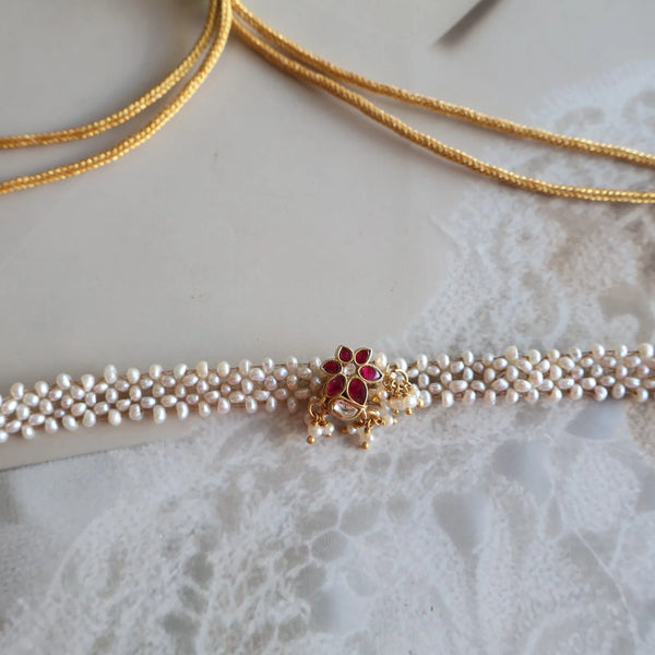 Choker set