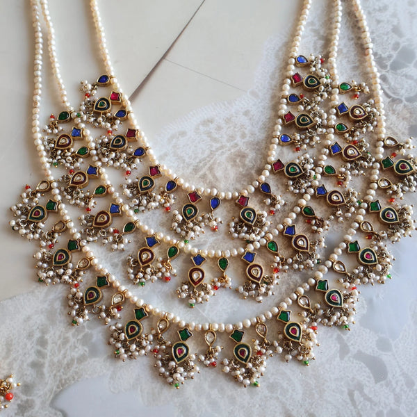 Necklace Set